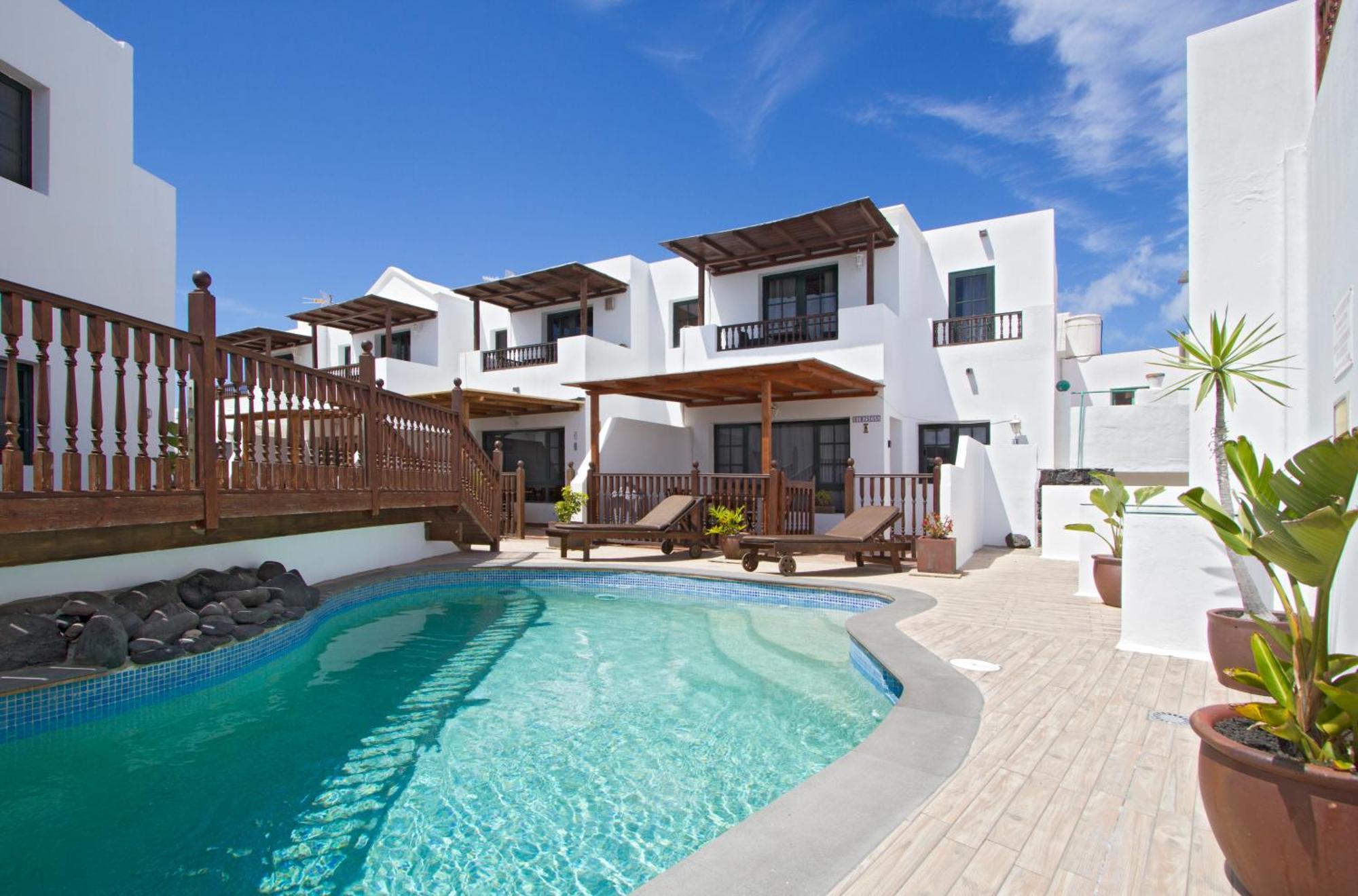 Casa Margarita - Shared Pool - Close To Seafront Promenade Punta Mujeres Exterior photo